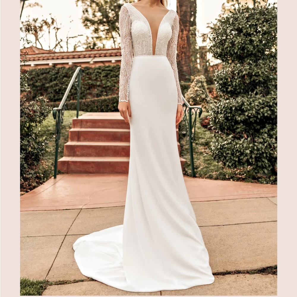 Los Angeles 'Demi' Elly Haute Couture Wedding Gown